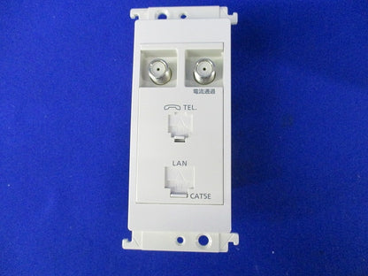 埋込マルチメディアコンセント(ホワイト) WTF1682W