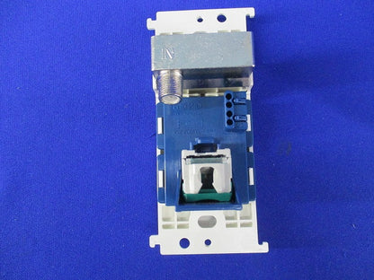 埋込マルチメディアコンセント(ホワイト) WTF1682W