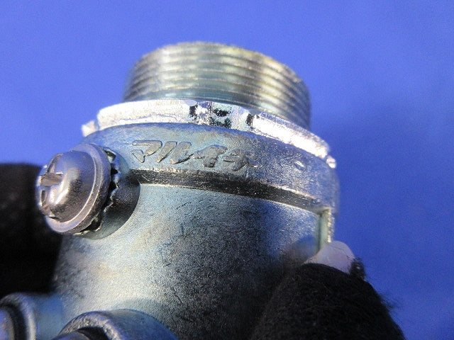 厚鋼ねじなし防水型コネクタE-39(8個入)(キズ・汚れ有) 型番不明