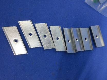ネグロック 軽量間柱用ダクター取付金具(8個入) MSC65