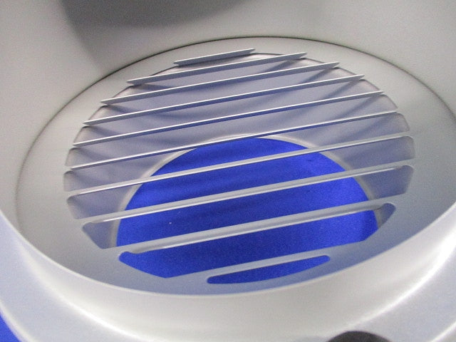 パイプフード丸形φ125(ステンレス)(シルバー系の塗装有) 型番不明