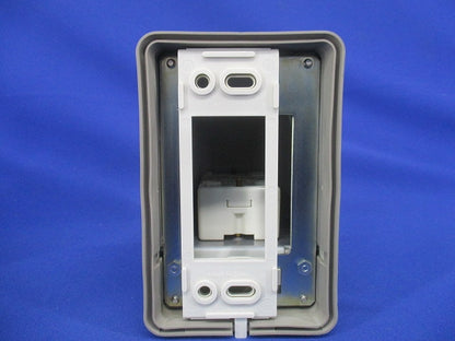 引掛防雨コンセント 接地2P WK6520