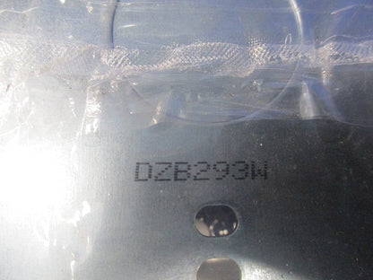 メタルモール 3コ用スイッチボックス(深型)片側2コノック A・B型 共用 ホワイト DZB293W