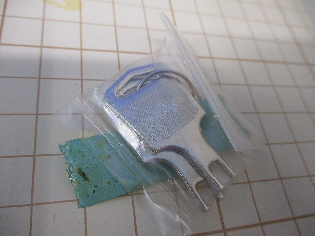 盤用キャビネット(キズ・汚れ有) BF2-2535C