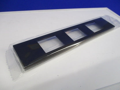 機器用3口プレート(20個入)(ソフトブラック) NKPN-3UP