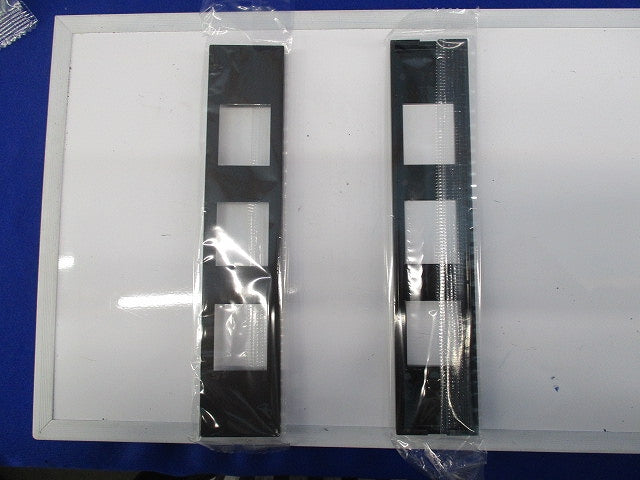 機器用3口プレート(20個入)(ソフトブラック) NKPN-3UP