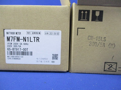 変成器付 屋内耐候形 普通電力量計(1組入) M7FM-N1LTR+CW15LS
