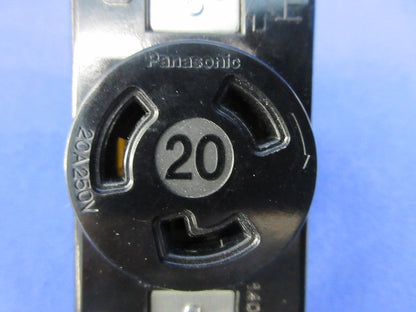 接地2P20A引掛埋込コンセント(5個入) WF2520