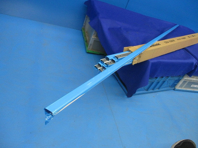 メタルモール本体A型2m(10本入)(ホワイト) DZA102KW