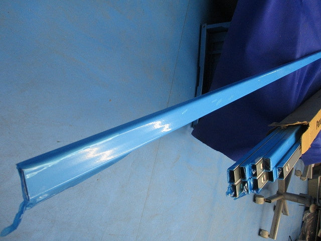 メタルモール本体A型2m(10本入)(ホワイト) DZA102KW