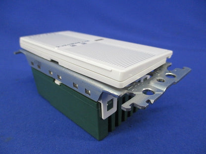 ほんのり点灯スイッチ(白熱灯用120W・換気扇連動) WTC5733