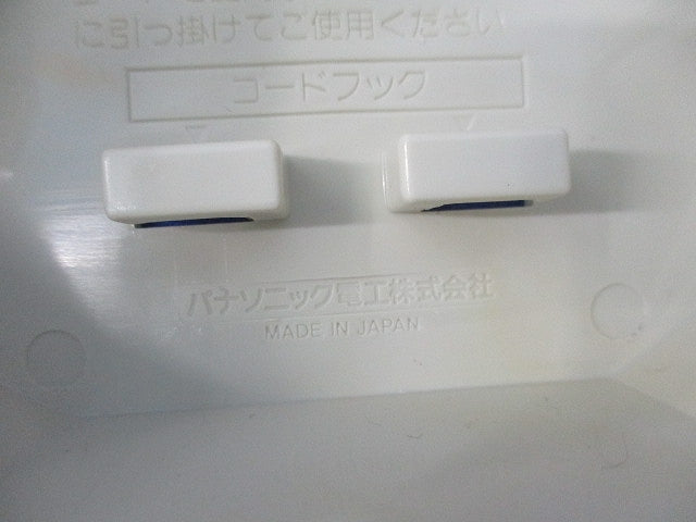 情報線ガイド2コ口(変色有) WFA4002