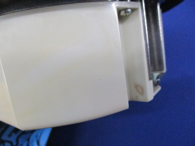 情報線ガイド2コ口(変色有) WFA4002