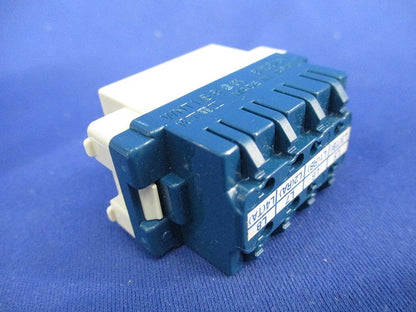 埋込ISDN用モジュラジャック終端用(５個入) WNT1882K