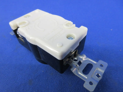 引掛埋込コンセント(8個入)(ブラック)National WF2220K