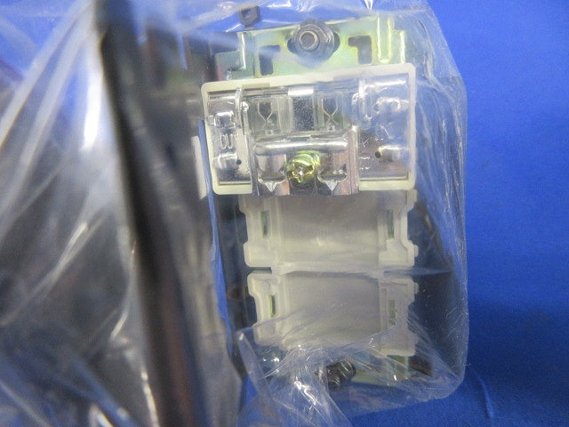 ビルトインタイプインナーコンセント器具ブロック National NE30032K