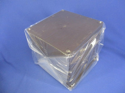 正方形防水プールボックス カブセ蓋・ノック無 200×200×200mm チョコレート PVP-2020BT