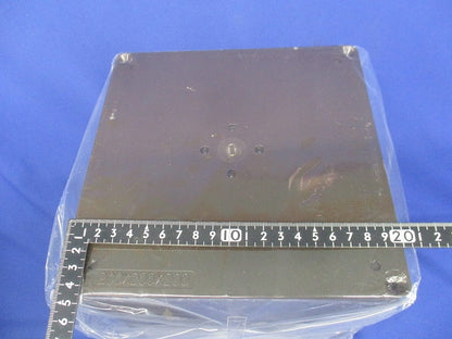 正方形防水プールボックス カブセ蓋・ノック無 200×200×200mm チョコレート PVP-2020BT