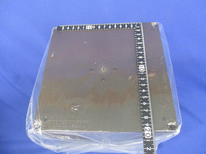 正方形防水プールボックス カブセ蓋・ノック無 200×200×200mm チョコレート PVP-2020BT