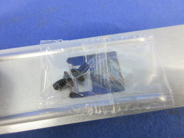 ダクト用換気扇天吊金具(1組入) P-02TK