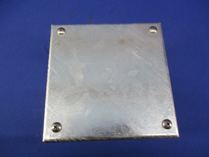 足付プルボックス150×150×150(亜鉛)(WP) 型番不明