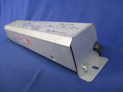 直流電源装置(キズ・汚れ有) RX-137N