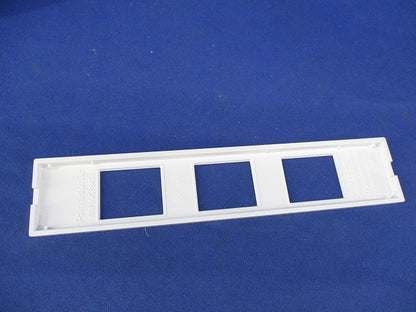 Sプレート(3コ用)(7枚入)(セラミックホワイト)(キズ有) WCF8403