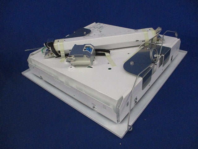 LEDベースライト(キズ・汚れ有)Panasonic NNFK17302JLE9