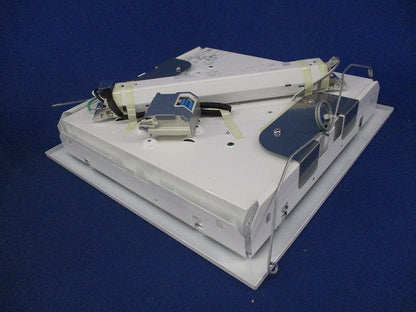 LEDベースライト(キズ・汚れ有)Panasonic NNFK17302JLE9