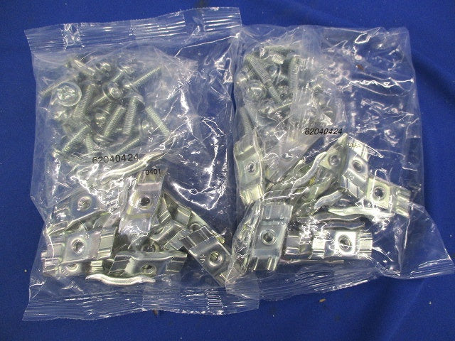 振れ止め金具内側用(37個入)(キズ有) SNQRS2