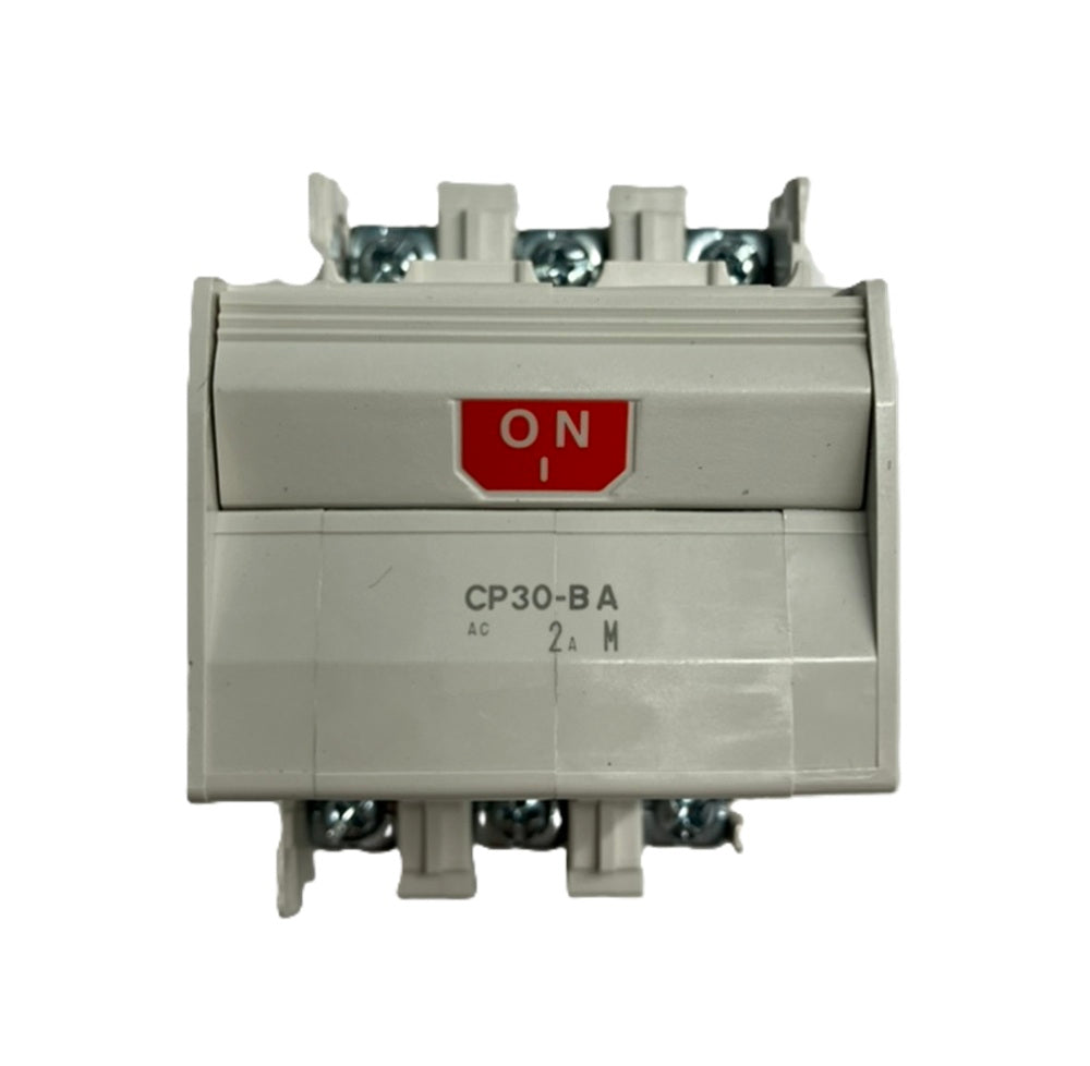 サーキットプロテクタ2A CP30-BA3P1-M2AA