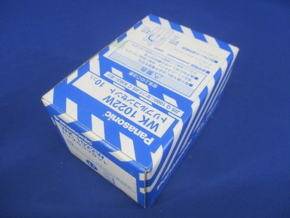 露出コンセント 2P トリプルコンセント 10個入り WK1022W-10