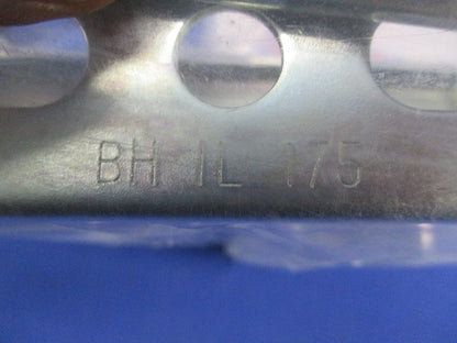 吊り金具(2個入)(新品未開封) BHIL175
