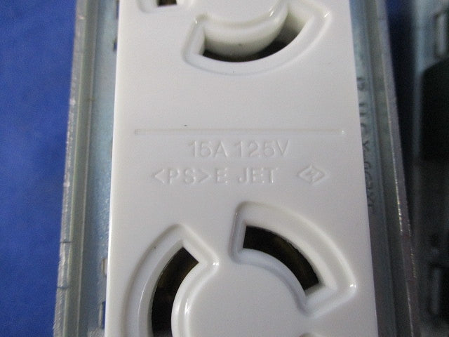 接地2P15A引掛埋込ダブルコンセント(4個入)(ホワイト) National WTF23123