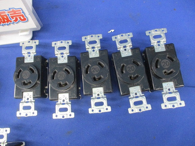 埋込コンセントセット(混在8個入)(キズ・汚れ有) WF1420K他