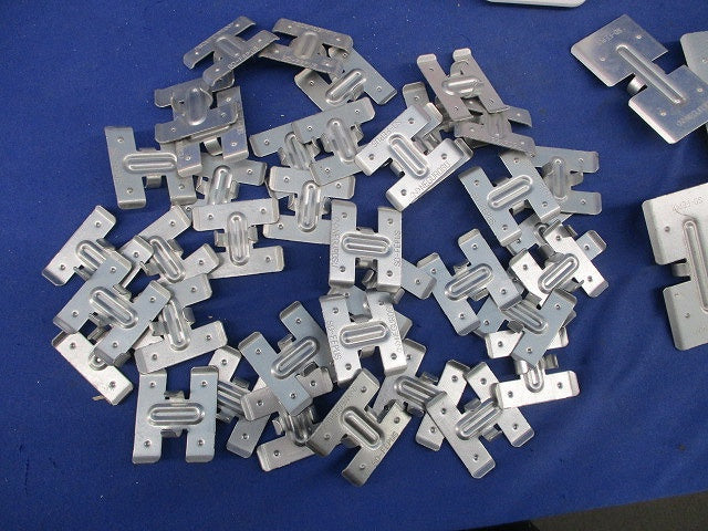 ダクタークリップ用受具(混在45個入)(汚れ有) SD-FEPUL他