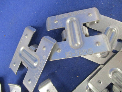 ダクタークリップ用受具(混在45個入)(汚れ有) SD-FEPUL他