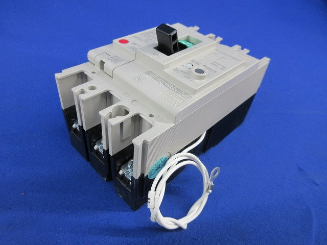 サーキットブレーカ3P30A(単3中性線欠相保護付) NV63-NCV