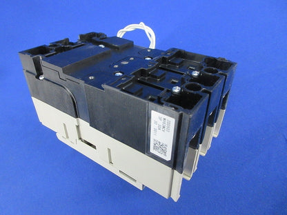 サーキットブレーカ3P30A(単3中性線欠相保護付) NV63-NCV