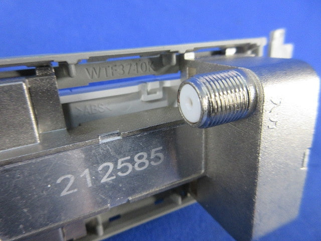 4K8K 双方向/片方向切換スイッチ付 直列ユニット(キズ・汚れ有) WSUE77