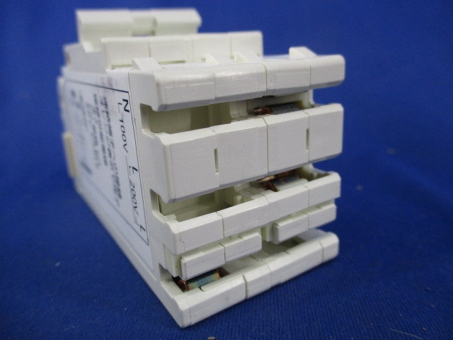 コンパクト計測機器電源ブレーカ 3P2E20A(キズ・汚れ有) BSHZ3202M