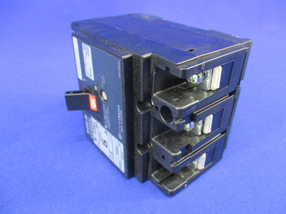 配線用遮断器 3P3E5A M-33KC