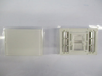 スイッチカバーS(10枚入×6計60枚入)(ニューホワイト)キズ・汚れ有 WDG1611S