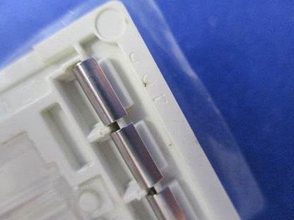 スイッチカバーS(10枚入×6計60枚入)(ニューホワイト)キズ・汚れ有 WDG1611S