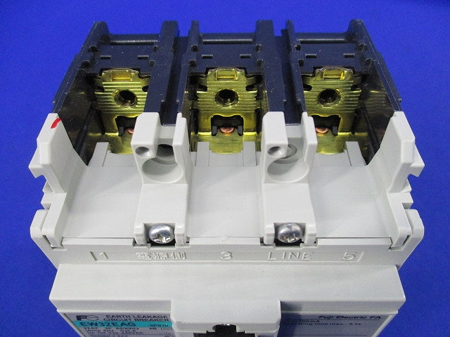 サーキットブレーカ3P10A EW32EAG-3P010
