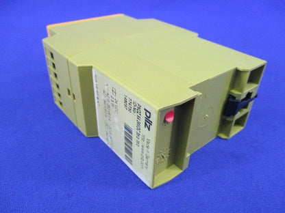 安全リレー 24VDC PNOZX4