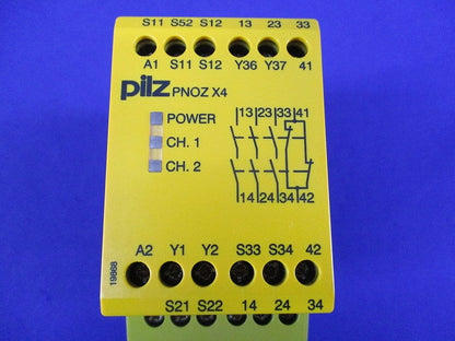 安全リレー 24VDC PNOZX4