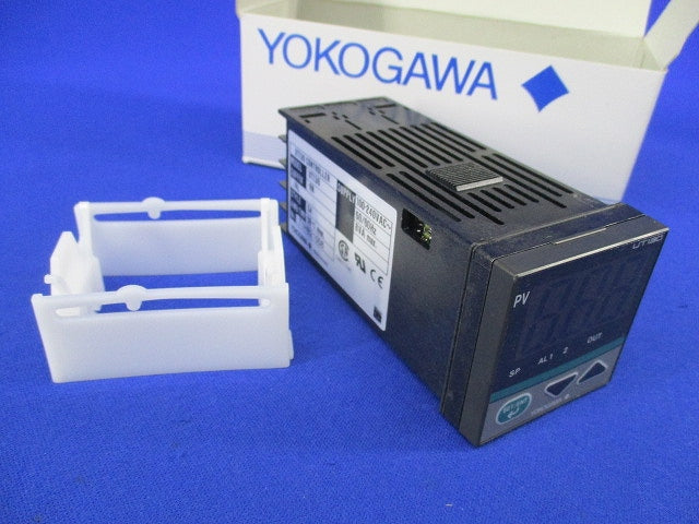 温度調節計 UT130-RN
