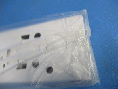 LEDベースライト(ランプ無)2台入 NNF41030JLE9