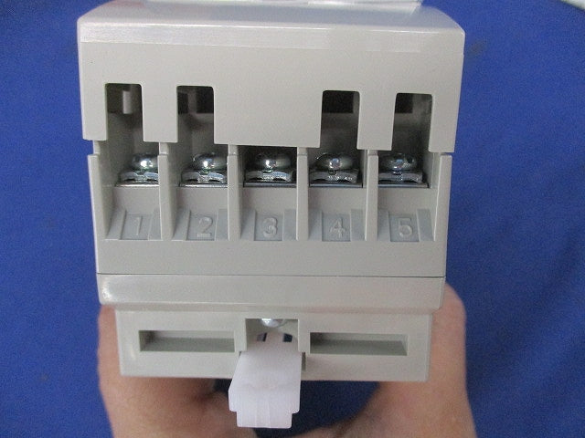 電子式タイムスイッチ TYE4-1D